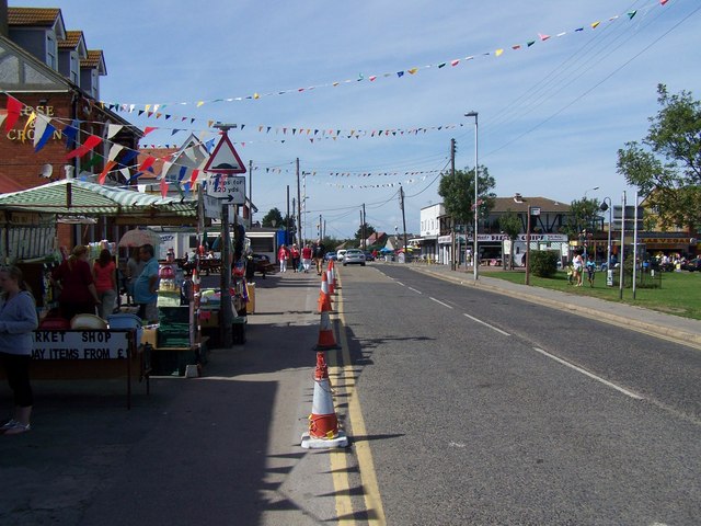 High Street, Leysdown-On-Sea © Geoff Pick :: Geograph Britain and Ireland