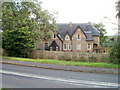 Hollyberry Hall, Llanmartin