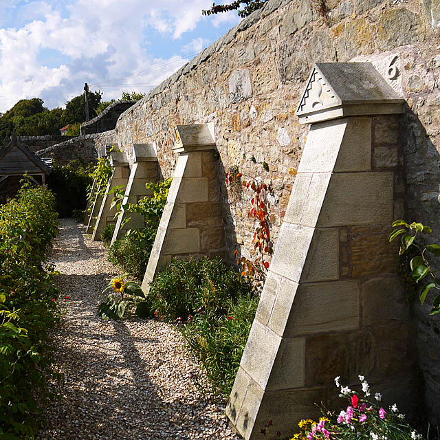 Culross Palace Garden buttresses