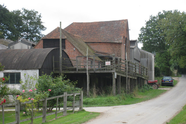 Oast House © Oast House Archive Geograph Britain And Ireland