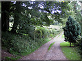 Public footpath to Hom Grove Farm