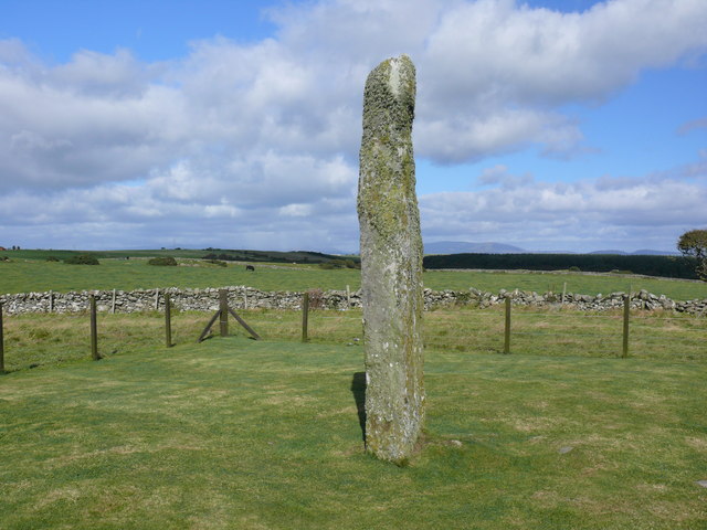 Drumtroddan Standing Stones © Andy Farrington cc-by-sa/2.0 :: Geograph ...