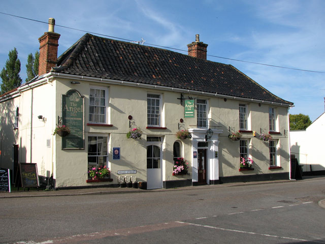 The Angel Inn in High Street, Wangford © Evelyn Simak cc-by-sa/2.0 ...