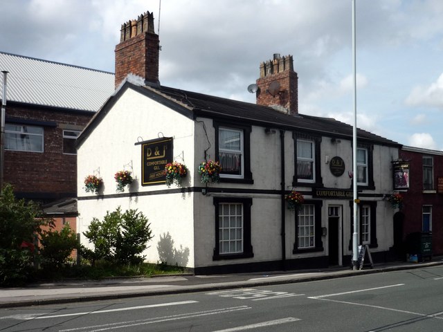 The Comfortable Gill, Stockport © Graham Hogg Cc-by-sa 2.0 :: Geograph 