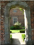 ST2885 : Tredegar House Garden Arch by David Roberts