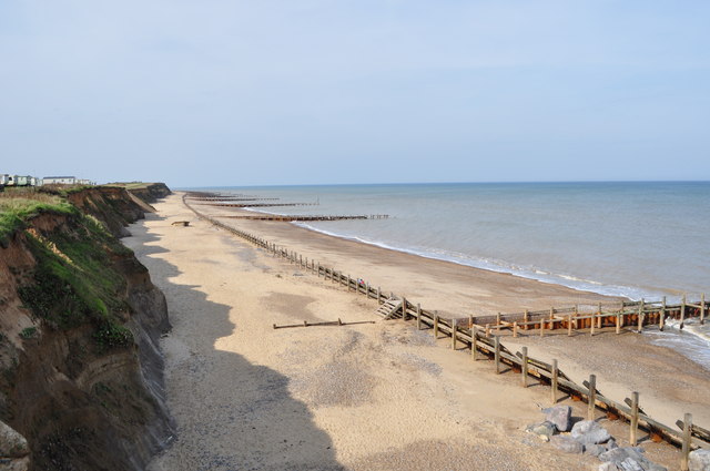 Happisburgh Beach © Ashley Dace :: Geograph Britain and Ireland