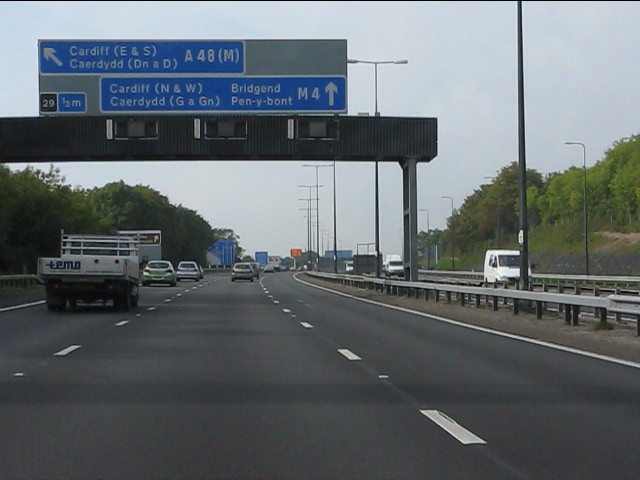 M4 Motorway approaching junction 29 © J Whatley :: Geograph Britain and ...