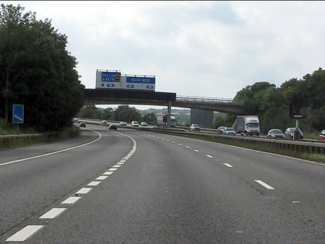 M32 Motorway - Approaching Junction 1 © J Whatley Cc-by-sa 2.0 