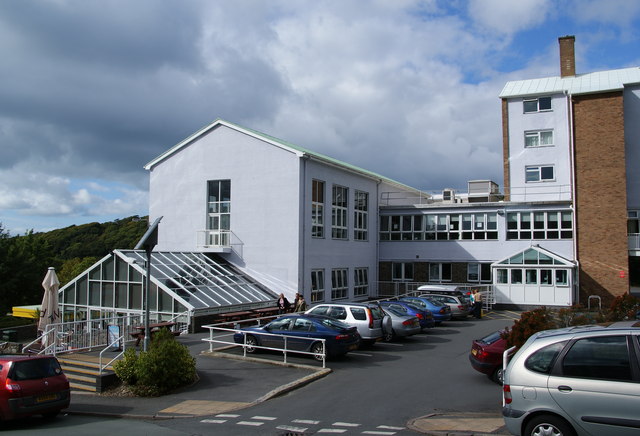 Penbryn, Aberystwyth University © Bill Boaden :: Geograph Britain and ...