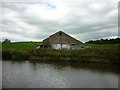 Walking along the Leeds to Liverpool Canal #353