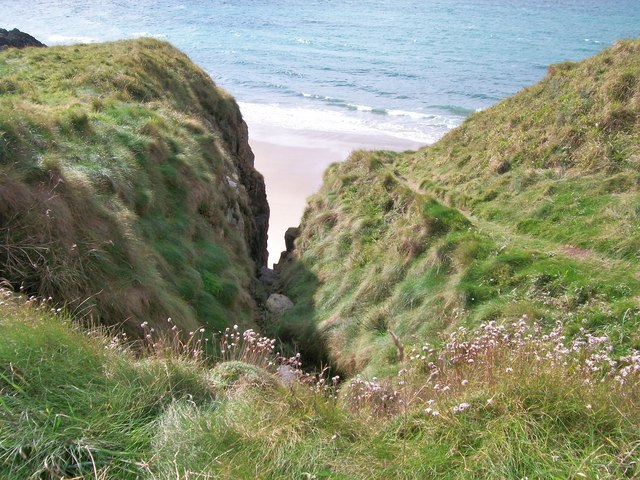 A geo above the north beach at Porth Oer