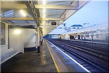 TQ1867 : Platform 3, Surbiton Station by N Chadwick