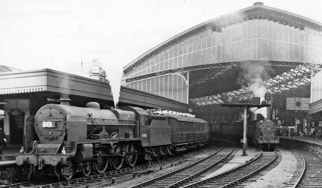 Bristol Temple Meads Station and an Up LMR express