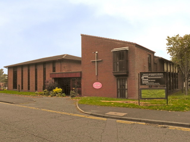 Trinity Methodist Church, Royton © David Dixon cc-by-sa/2 ...