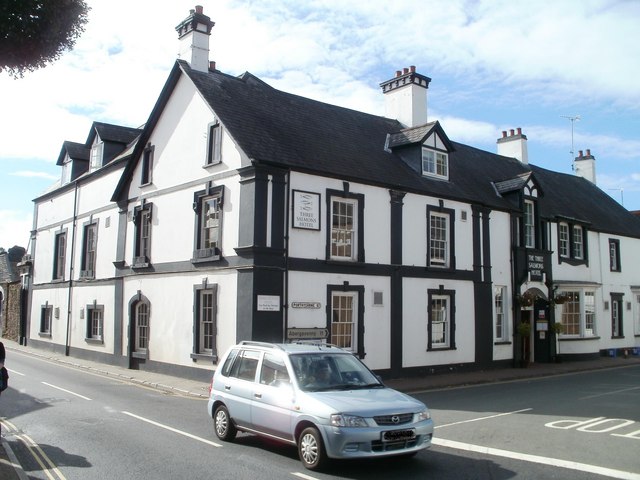 The Three Salmons Hotel, Usk © Jaggery :: Geograph Britain and Ireland