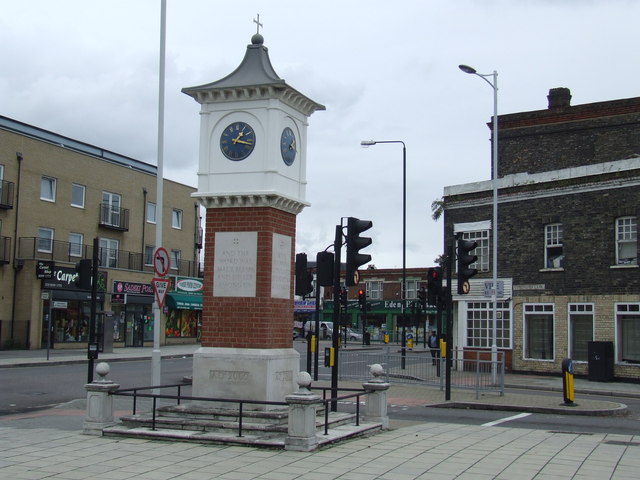 Clock Tower, Goodmayes © Malc McDonald cc-by-sa/2.0 :: Geograph Britain ...