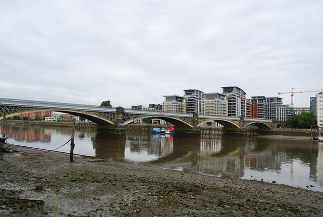 Battersea Railway Bridge © N Chadwick :: Geograph Britain And Ireland