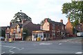 Mini-roundabout, Bignall End