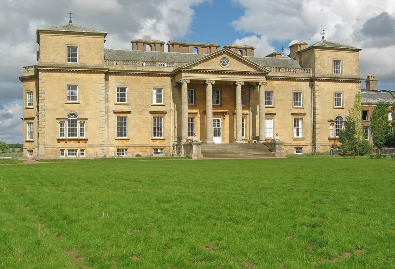 Croome Court © Trevor Rickard Cc-by-sa 2.0 :: Geograph Britain And Ireland