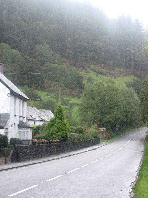 A470 looking south from Pont Minllyn