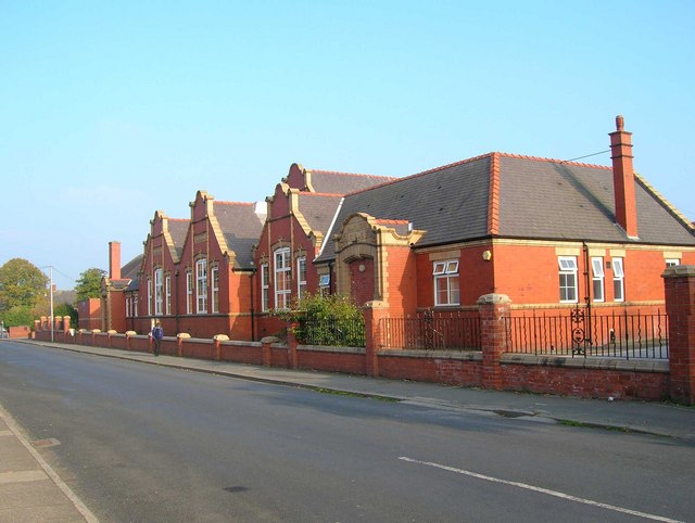 Middlewich High School, Queen Street
