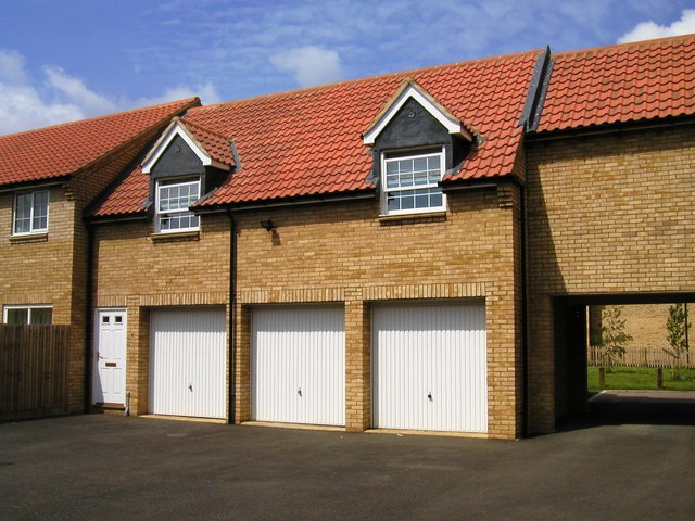 Flat above garages, Spar Close, Lower Cambourne