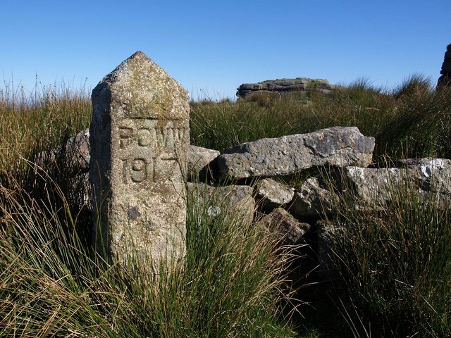 Boundary stone, South Hessary Tor