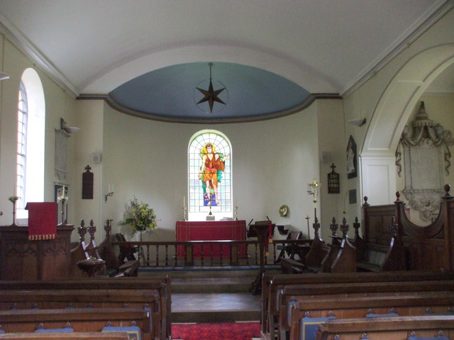 Interior of St. John the Baptist,... © nick macneill :: Geograph ...