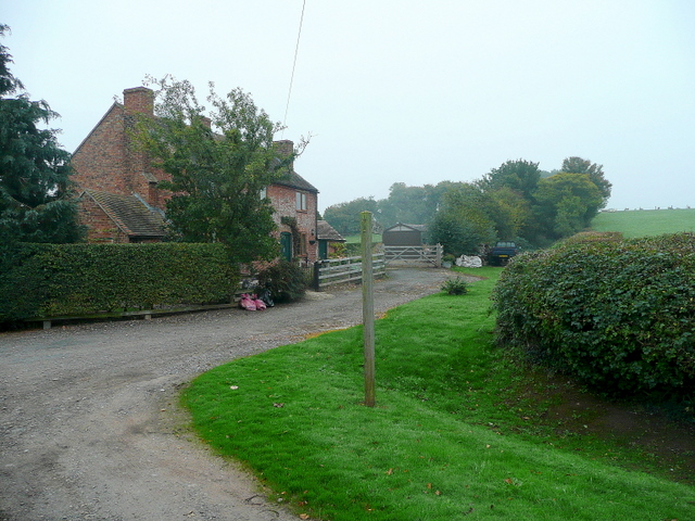 Bridleway to Hawker's Farm