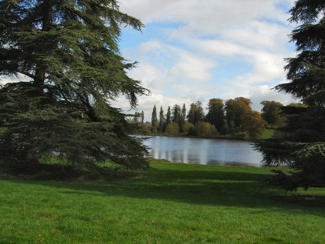 Queen Pool near Fishery Cottage