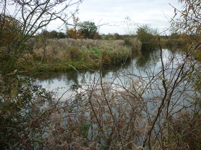 The River Hull from the Driffield canal © Ian S cc-by-sa/2.0 ...