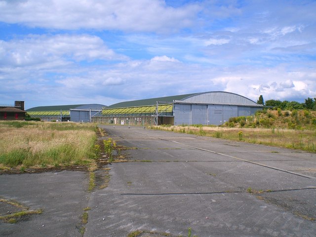 Hangars At Former RAF Swinderby © Stefan Czapski :: Geograph Britain ...