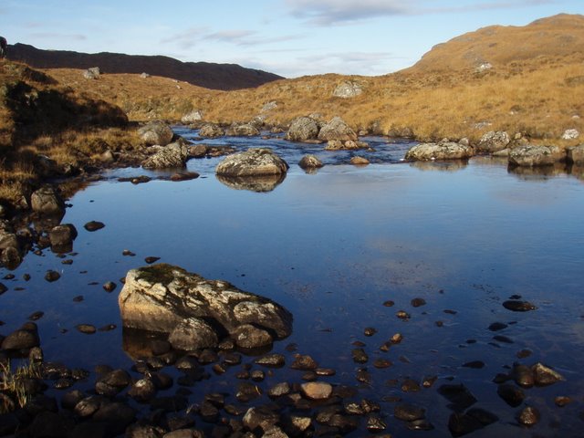 Outflow from Loch Ghuibhsachain 