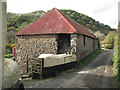 Stone barn with kitten, Lower Ashton