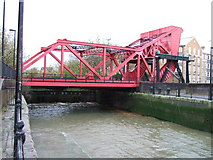 TQ3580 : Red lifting bridge, Rotherhithe, London by Richard Humphrey