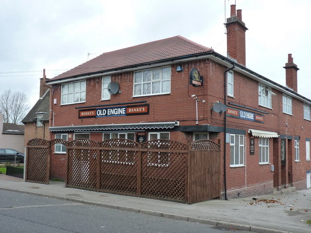 The Old Engine pub, Darlaston © Richard Law cc-by-sa/2.0 :: Geograph ...