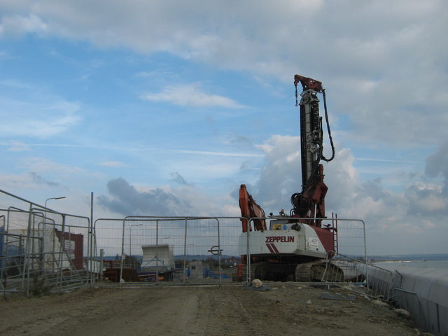 Piling Rig On Dymchurch Seafront © David Anstiss Geograph Britain