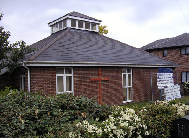 St John the Devine Church Dagenham ... © Peter Stack :: Geograph ...