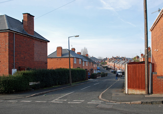 Woodfield Avenue, Cradley Heath © Brian Clift cc-by-sa/2.0 :: Geograph ...