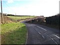 Bend in the Commons Road north of the Carrickinab crossroads