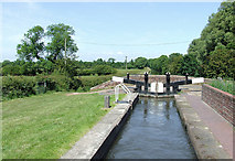 SJ9211 : Rodbaston Lock  south of Penkridge, Staffordshire by Roger  D Kidd