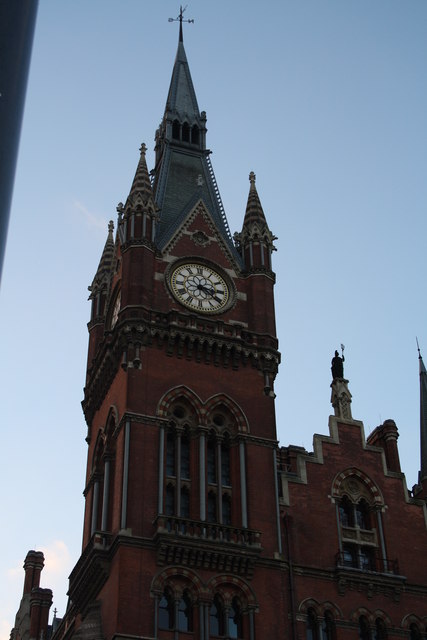 Clock at St Pancras