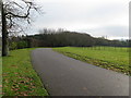 Private road to Wappingthorn Farm and the B2135