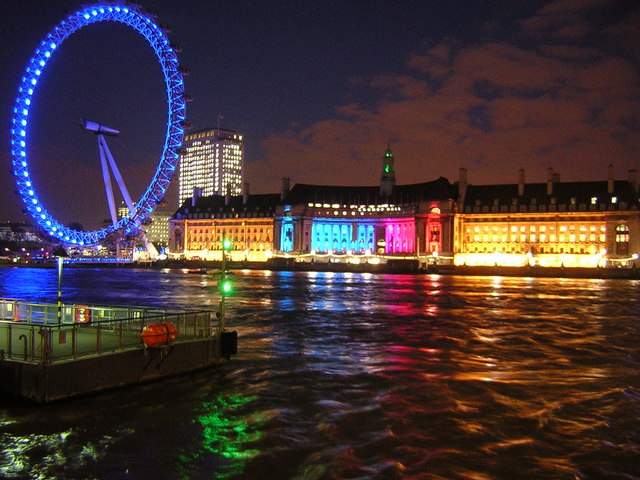 County Hall and the London Eye by night © Christopher Hilton ...