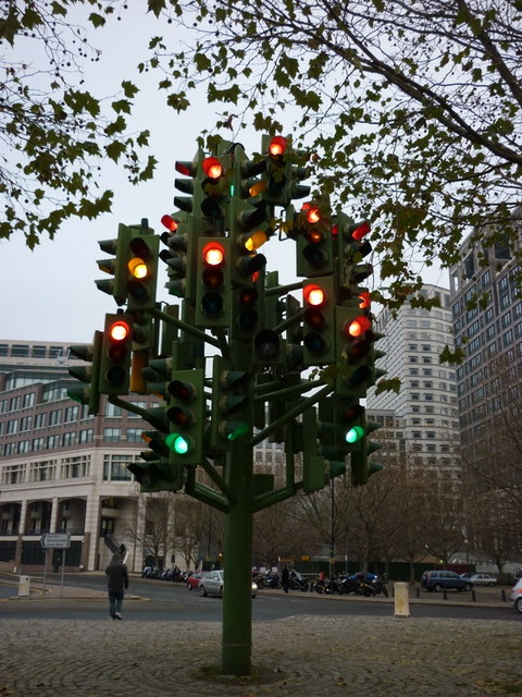 The Traffic Light Tree on Westferry... © Ian S :: Geograph Britain and ...