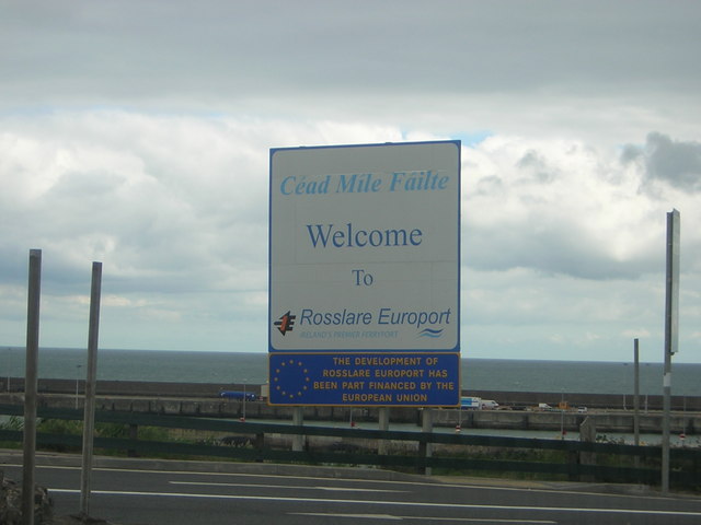 Rosslare Harbour: welcome sign