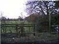 Footpath to the B1117 Church Road