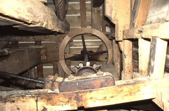 Stanton post mill - another view of the striking gear