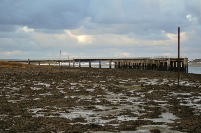 The Jetty which served the East Yelland... © Roger A Smith cc-by-sa/2.0 ...