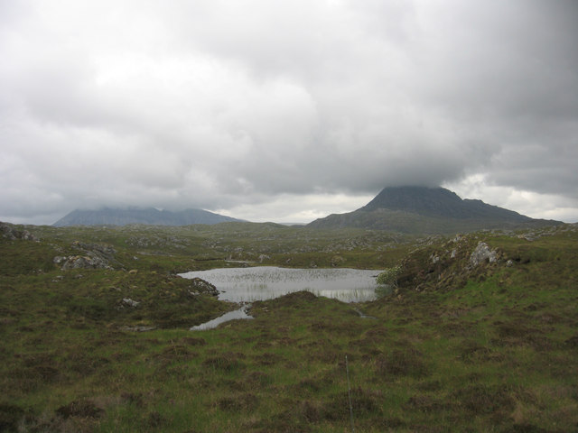 Lochain near the west end of Lochain Doimhain